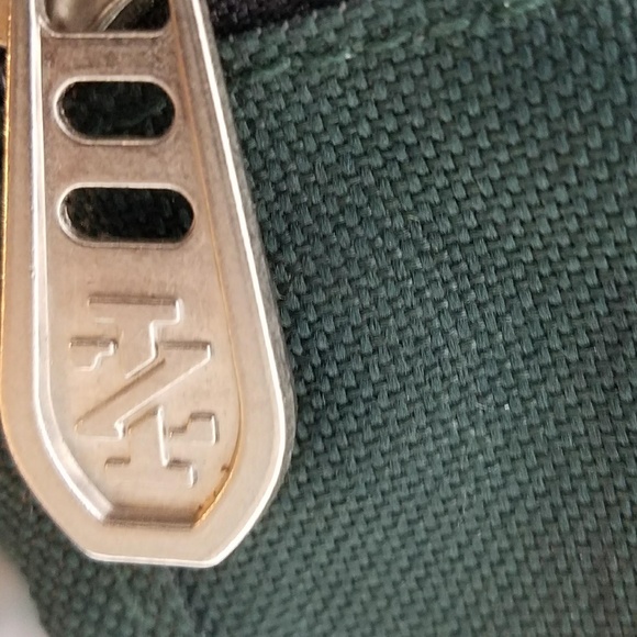 Izod Duffel Bag - Picture 7 of 8